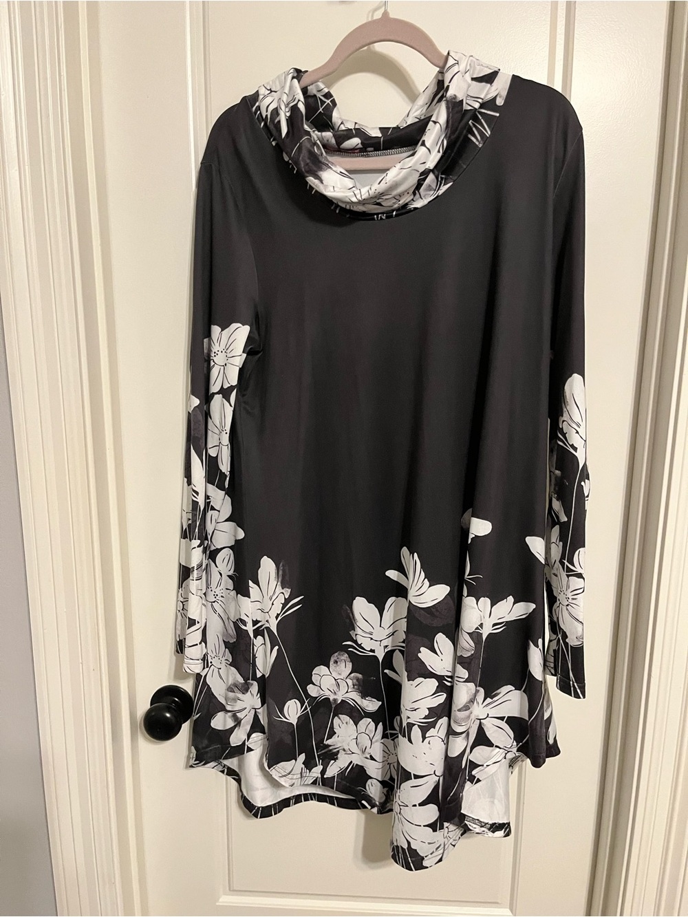 Women's Black Floral Cowl-Neck Tunic Top